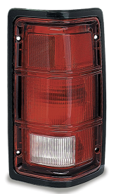TAIL LIGHT CONNECTOR PLATE